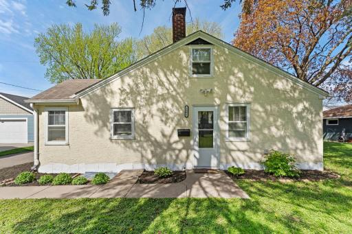1291 Mackubin Street, Saint Paul, MN 55117
