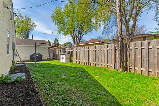 1291 Mackubin Street, Saint Paul, MN 55117