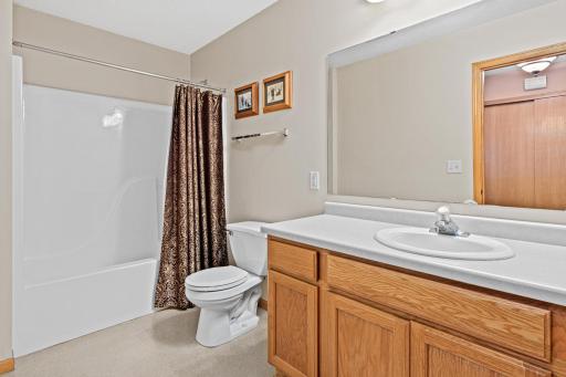 215 9th Avenue N, South Saint Paul, MN 55075