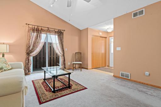 215 9th Avenue N, South Saint Paul, MN 55075