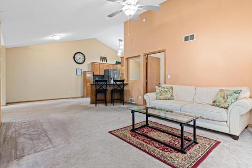 215 9th Avenue N, South Saint Paul, MN 55075