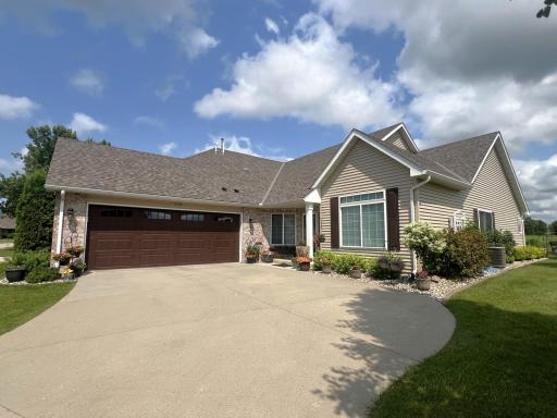 2509 7th Avenue SE, Willmar, MN 56201