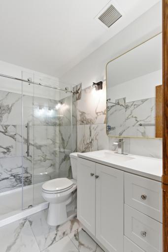 2200 Midland Grove Road, 210, Saint Paul, MN 55113