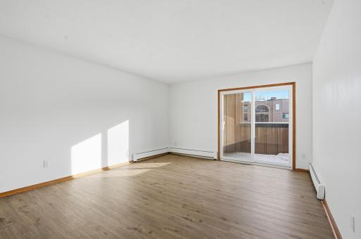 37-print-2200 Midland Grove Rd 210-29.jpg