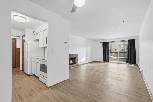 14-print-2200 Midland Grove Rd 210-14.jpg