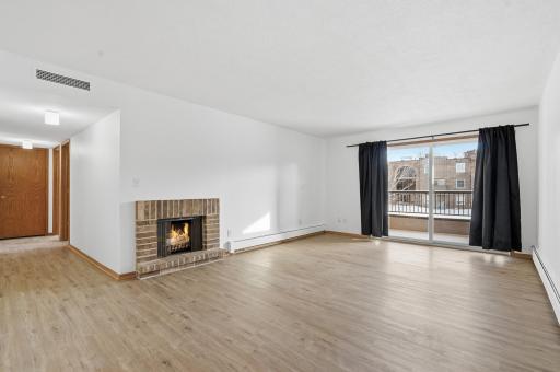 15-print-2200 Midland Grove Rd 210-15.jpg