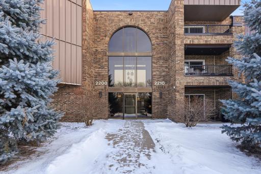 2200 Midland Grove Road, 210, Saint Paul, MN 55113