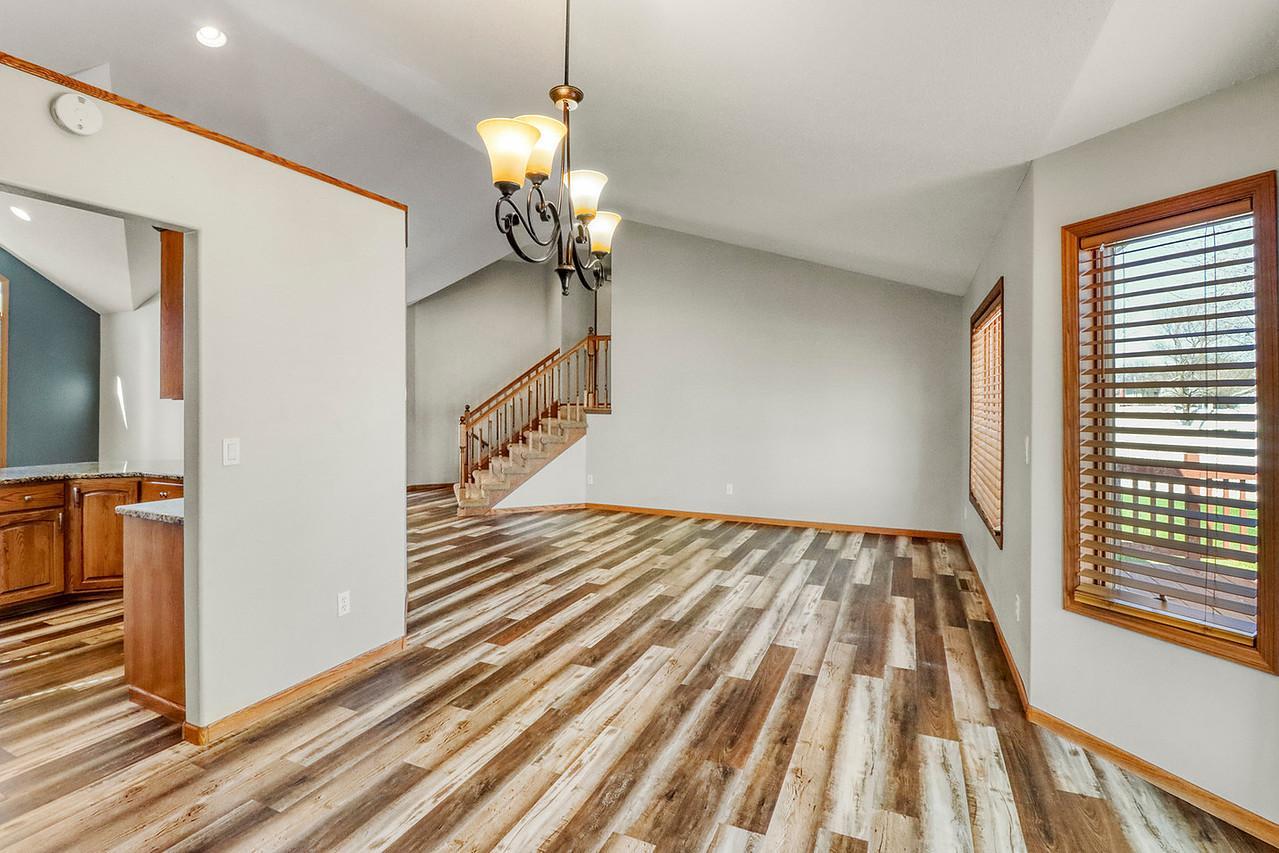 Dining / Living Room