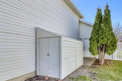 3319 45th Avenue S, Fargo, ND 58104