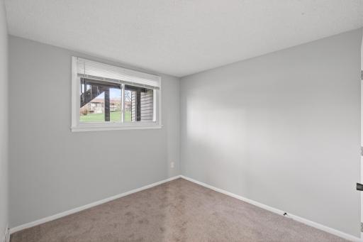 7433 142nd Street Court, Apple Valley, MN 55124