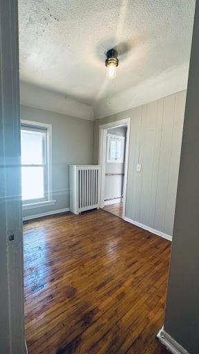 Bonus room/ office leading to the 3rd bedroom