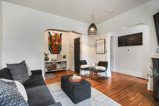 2757 Fremont Ave South - Web Quality - 003 - 03 Living Room.jpg