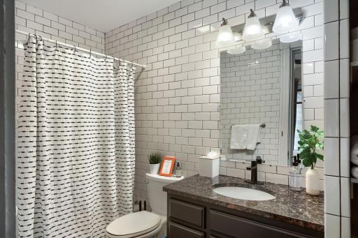 2757 Fremont Ave South - Web Quality - 015 - 15 Primary Bathroom.jpg