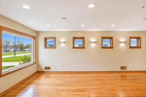1118 1st Street NE, Rochester, MN 55906