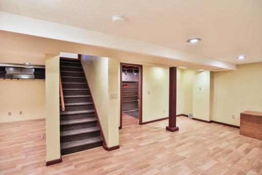 1118 1st Street NE, Rochester, MN 55906