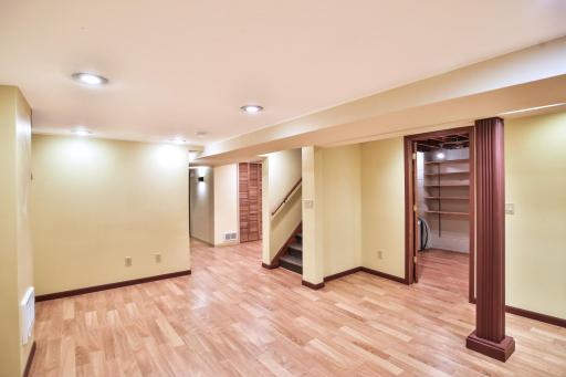 1118 1st Street NE, Rochester, MN 55906