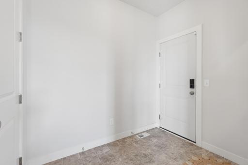 Large Mudroom off garage with walk-in closet