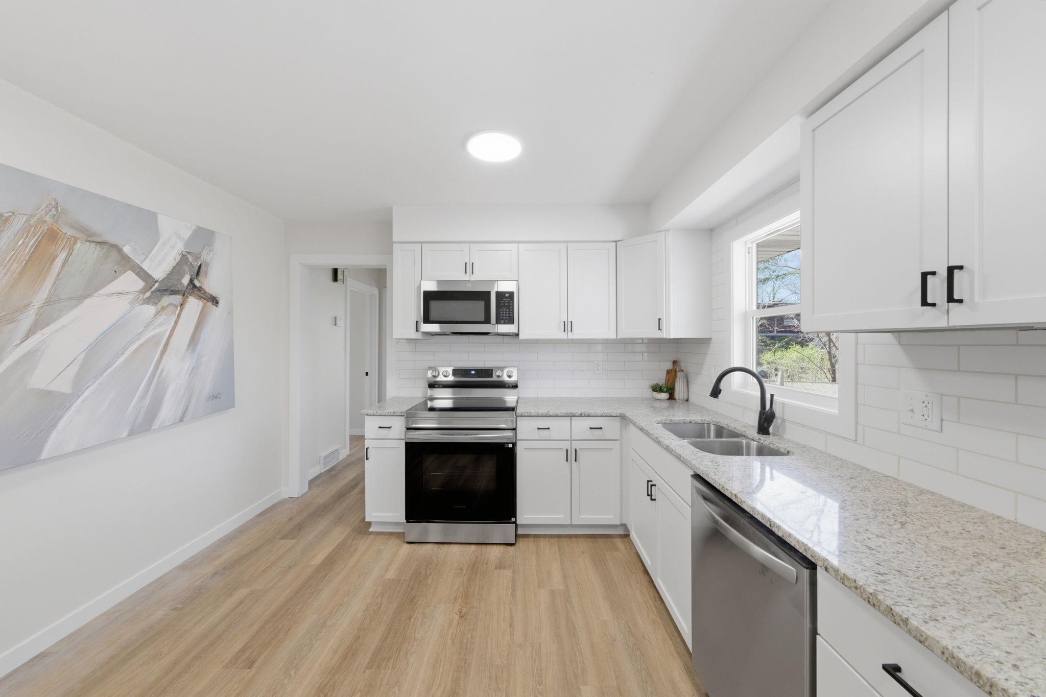 14-web-or-mls-_dsf4065 dwayne mims.jpg