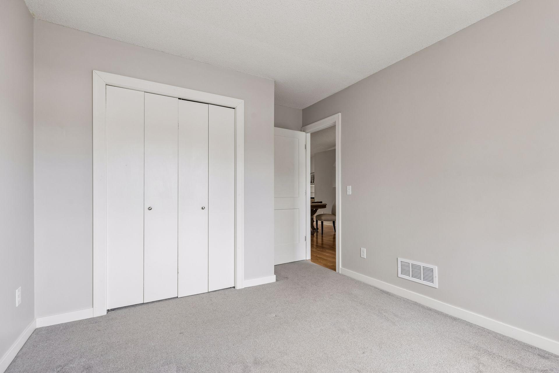2nd bedroom closet