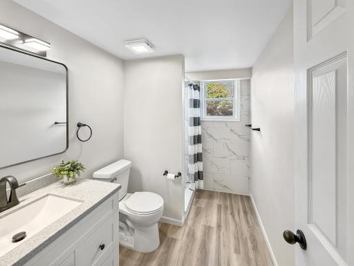1008 24th Avenue S, Fargo, ND 58103