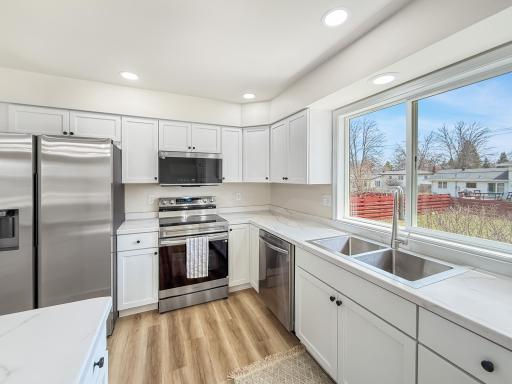 1008 24th Avenue S, Fargo, ND 58103