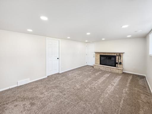 1008 24th Avenue S, Fargo, ND 58103