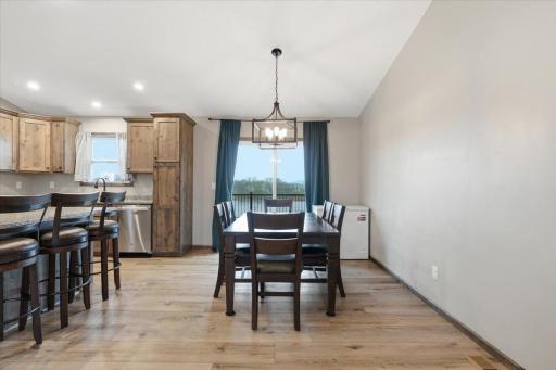 11-Kitchen & Dining.jpg