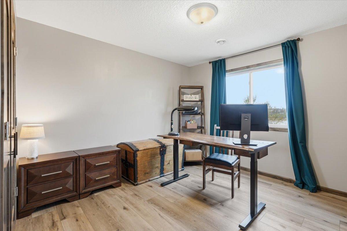25-Office or bedroom 4