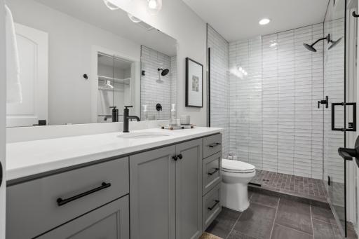 2426 Mcleod Drive E, West Fargo, ND 58078