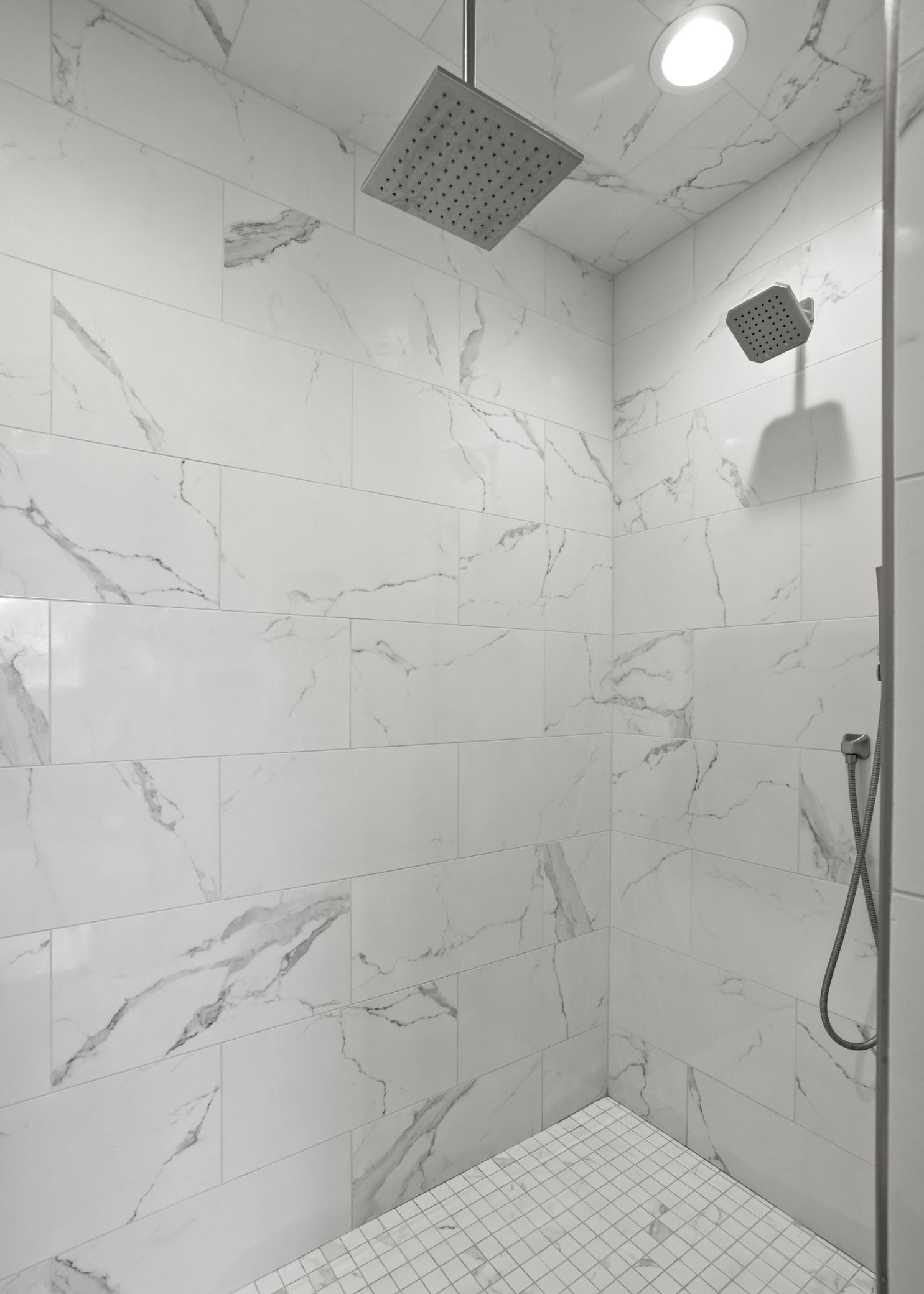 2426 McLeod Dr W West Fargo