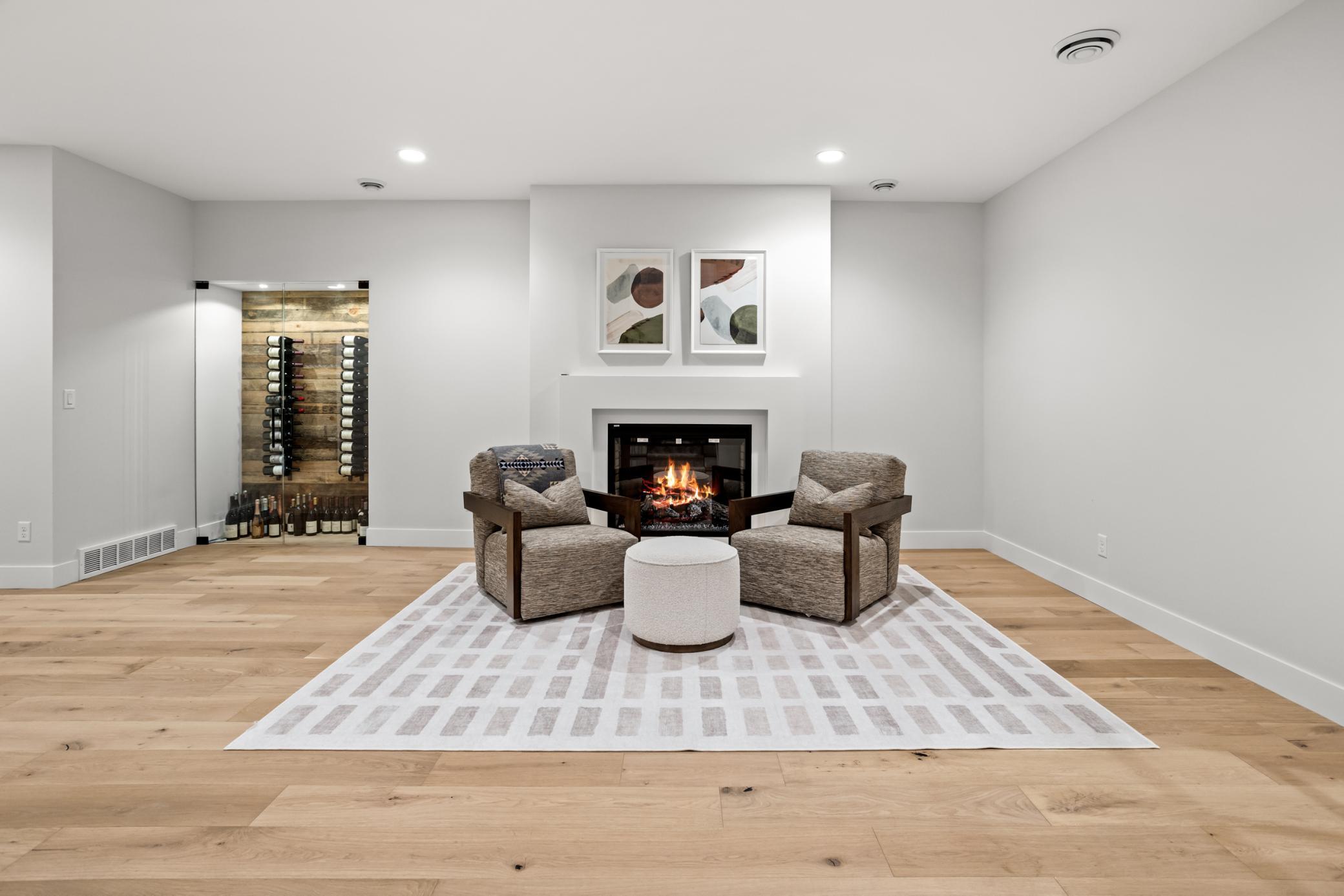 2426 McLeod Dr W West Fargo