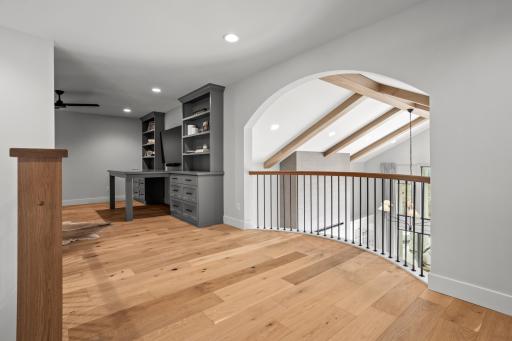 2426 Mcleod Drive E, West Fargo, ND 58078