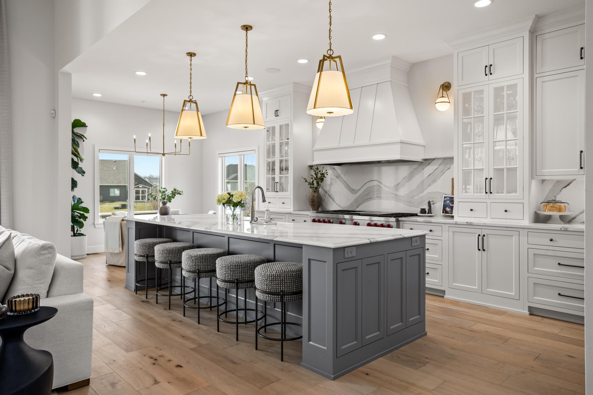 2426 McLeod Dr W West Fargo