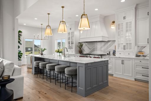 2426 Mcleod Drive E, West Fargo, ND 58078
