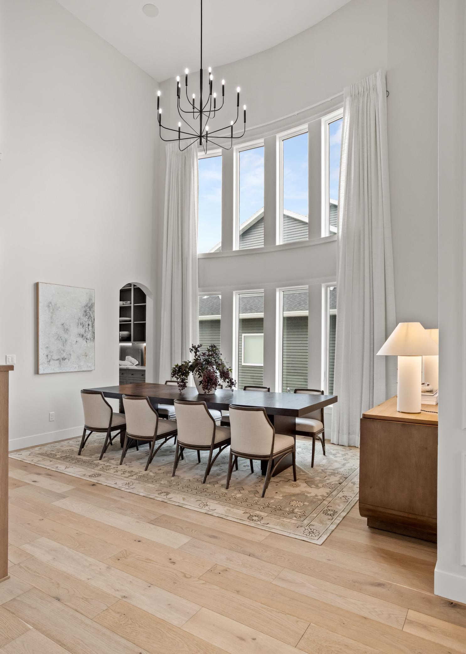 2426 McLeod Dr W West Fargo