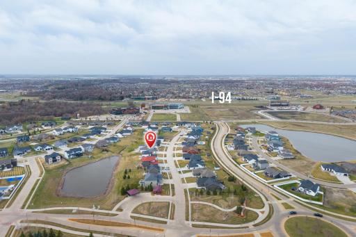 2426 Mcleod Drive E, West Fargo, ND 58078