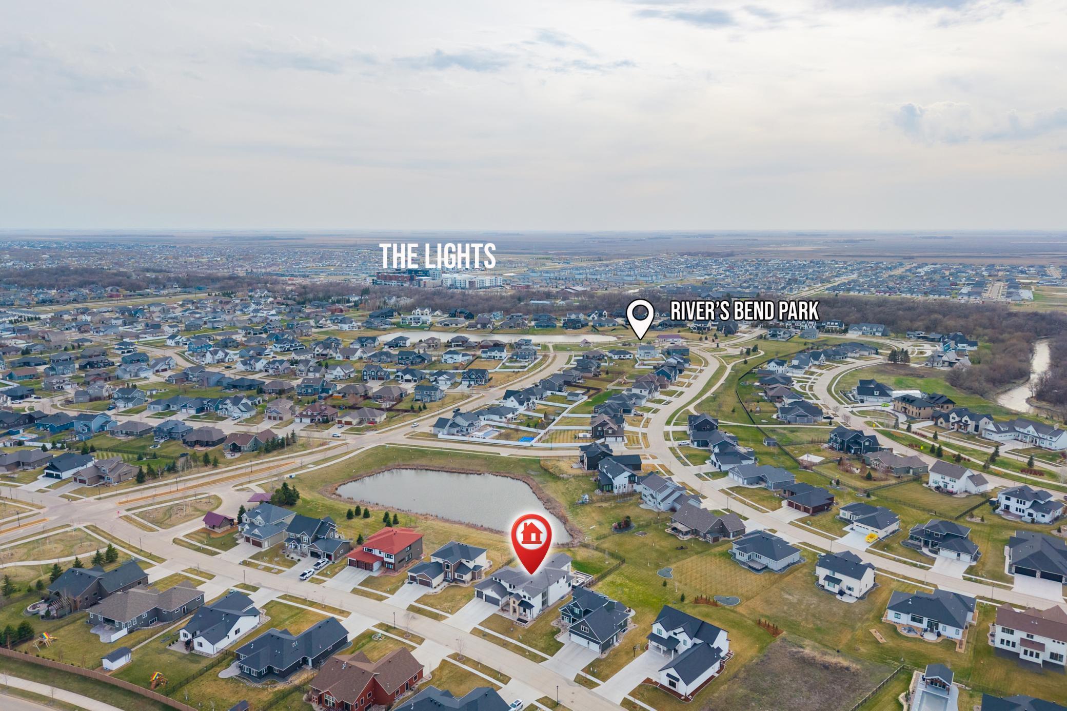 2426 McLeod Dr W West Fargo