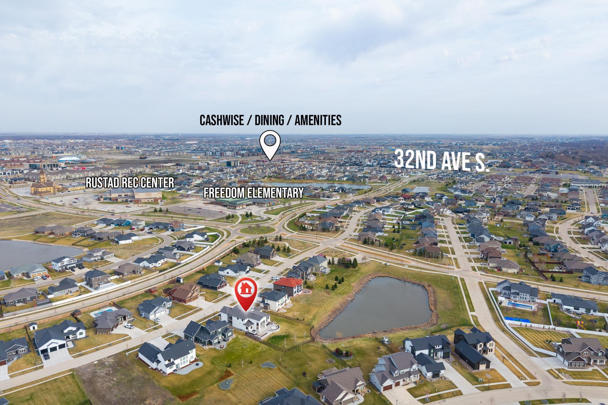 2426 McLeod Dr W West Fargo