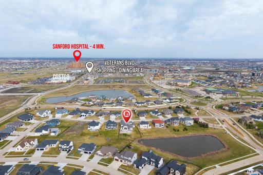 2426 Mcleod Drive E, West Fargo, ND 58078