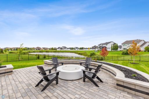2426 Mcleod Drive E, West Fargo, ND 58078