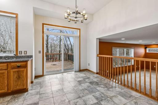 1658 Oakbrooke Circle, Eagan, MN 55122