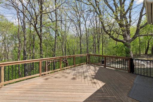 1658 Oakbrooke Circle, Eagan, MN 55122