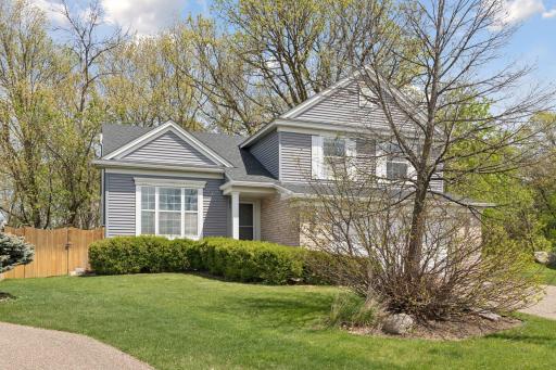 1658 Oakbrooke Circle, Eagan, MN 55122