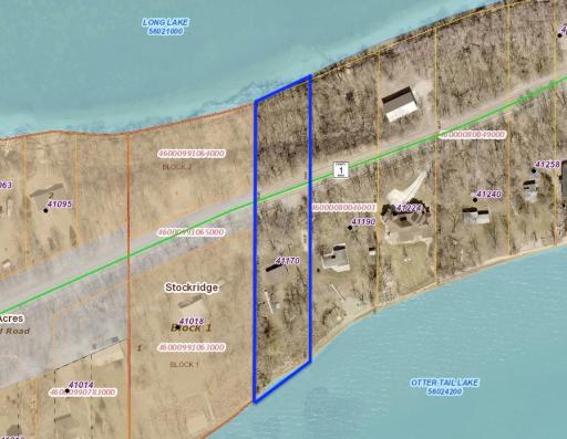 Lakeshore on 2 lakes M.jpg