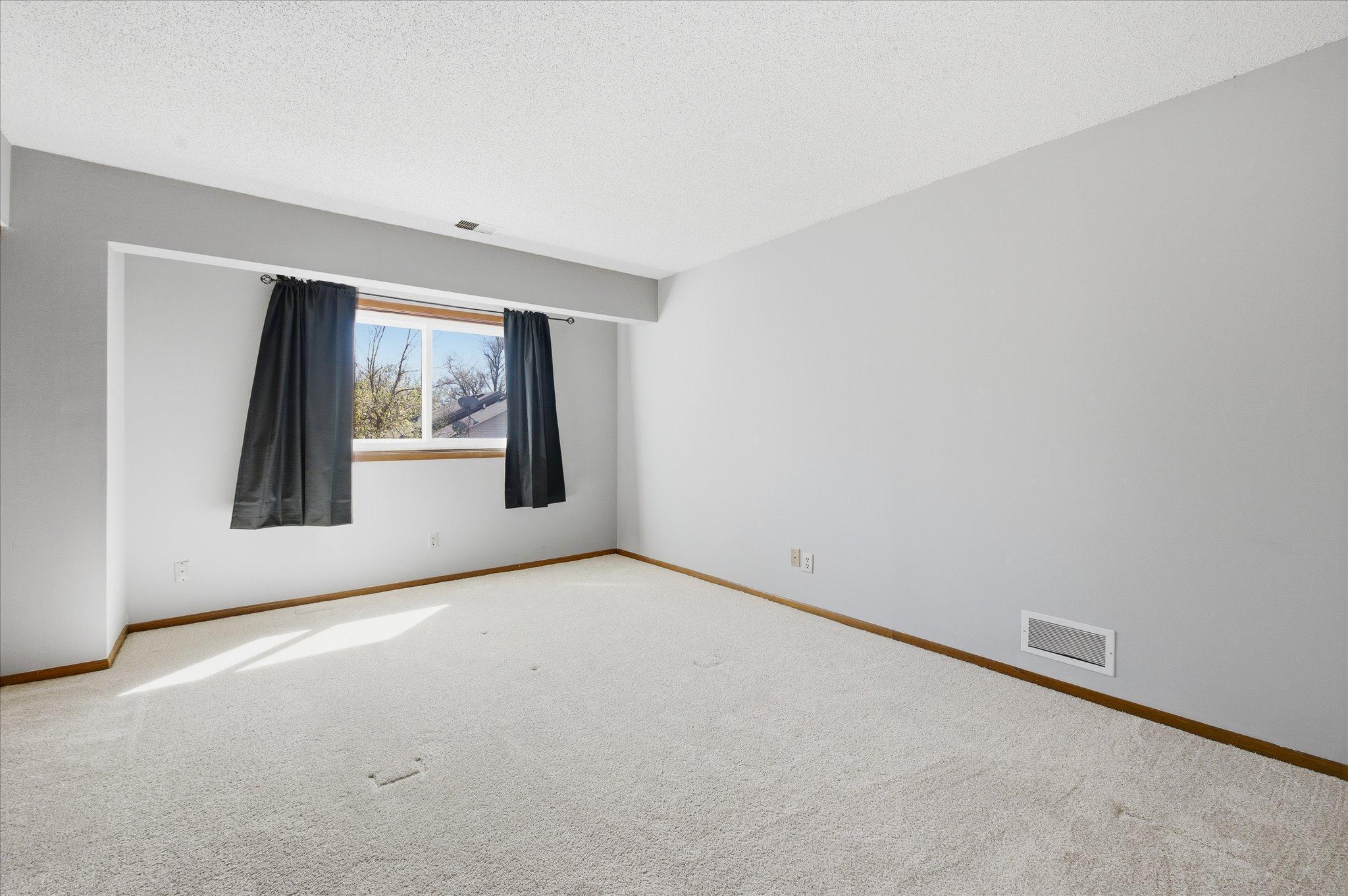 14-1260 Virginia St [2994751]- 014.jpg