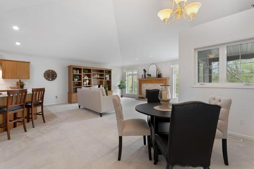 1380 Edinburgh Place NE, Owatonna, MN 55060