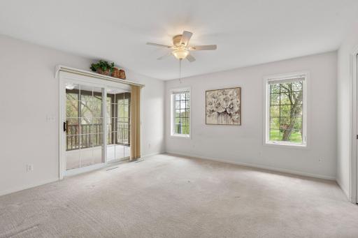 1380 Edinburgh Place NE, Owatonna, MN 55060