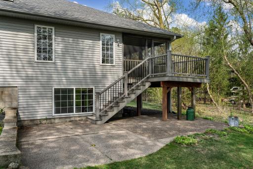 1380 Edinburgh Place NE, Owatonna, MN 55060