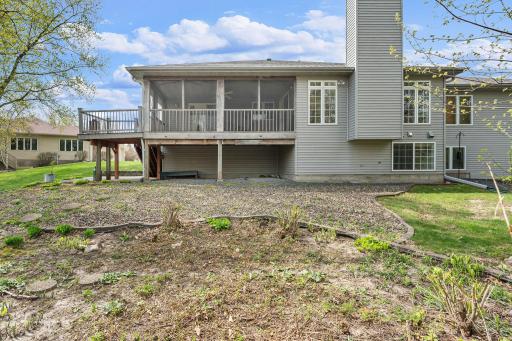 1380 Edinburgh Place NE, Owatonna, MN 55060