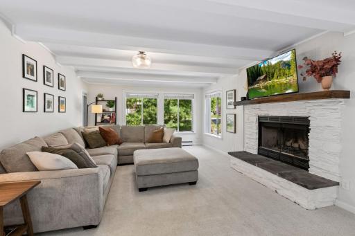 6060 Hemlock Lane N, Plymouth, MN 55442